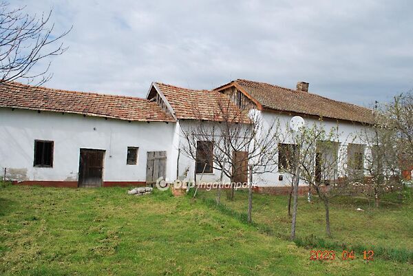 Eladó ház Tiszaszentimre