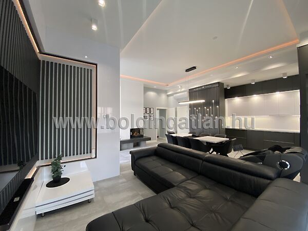 Eladó ház Kaposvár, Belváros