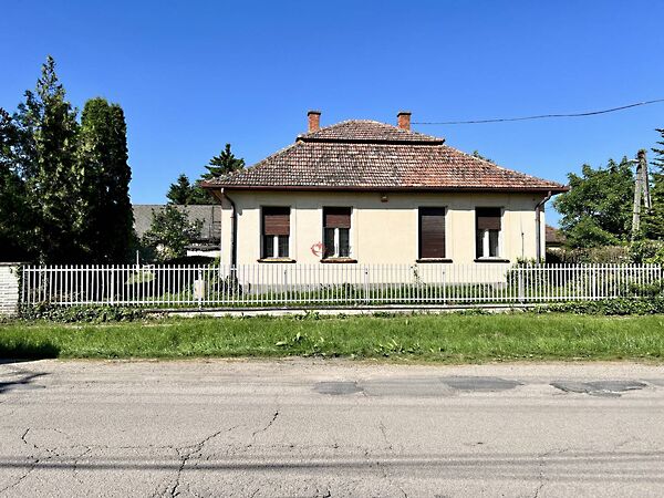 Eladó ház Sárbogárd