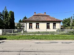 Eladó ház Sárbogárd