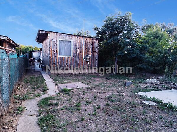 Eladó földterület Mikepércs