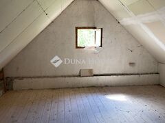 Eladó földterület Decs