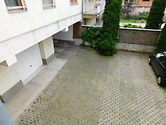 Eladó garázs Kecskemét, Bethlenváros