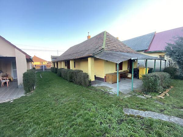 Eladó ház Füzesabony