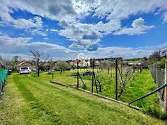 Eladó földterület Várpalota