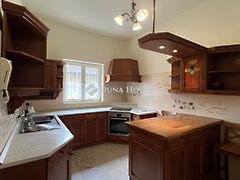 Eladó ház Budapest, XVI. kerület