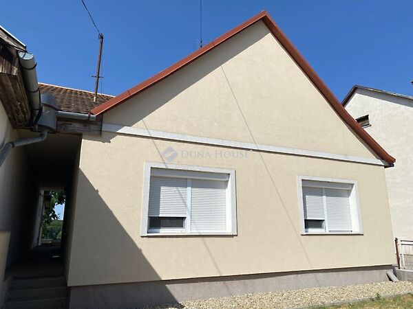 Eladó ház Alcsútdoboz