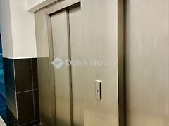 Eladó lakás Budapest, III. kerület