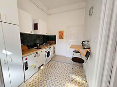 Eladó lakás Budapest, VI. kerület