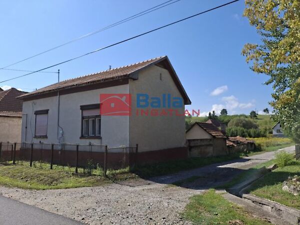 Eladó ház Sáta