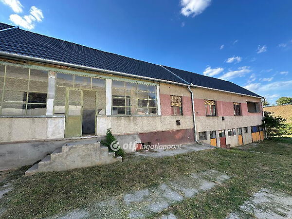 Eladó ház Somberek