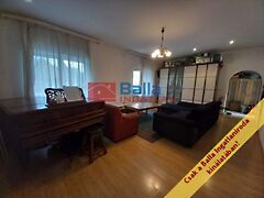 Eladó ház Budapest, III. kerület