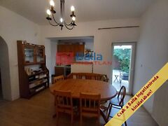 Eladó ház Budapest, III. kerület