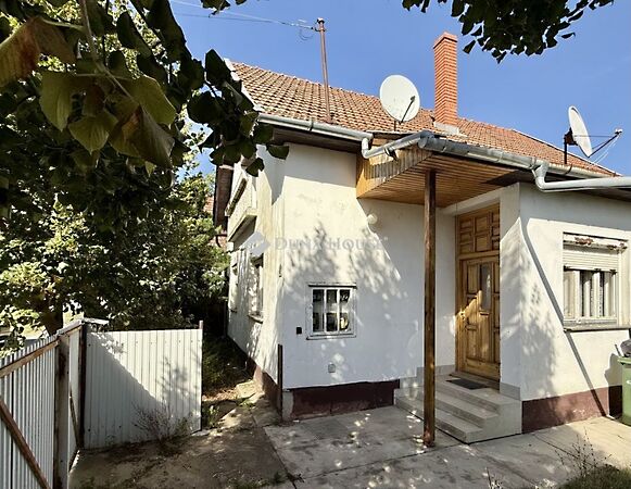 Eladó ház Körösladány