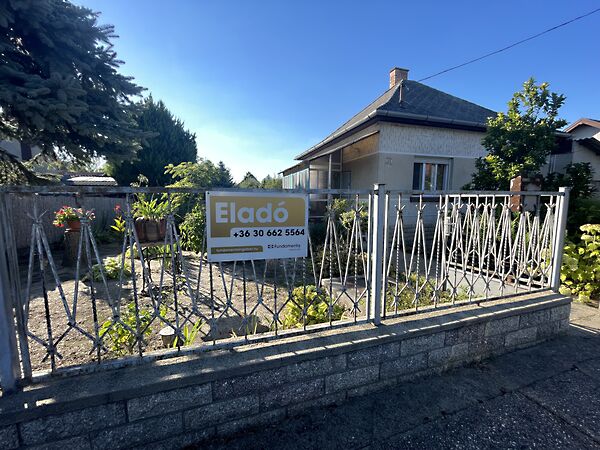 Eladó ház Szigetújfalu