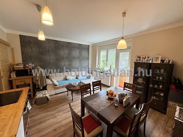 Eladó lakás Kaposvár, Észak-Nyugati városrész