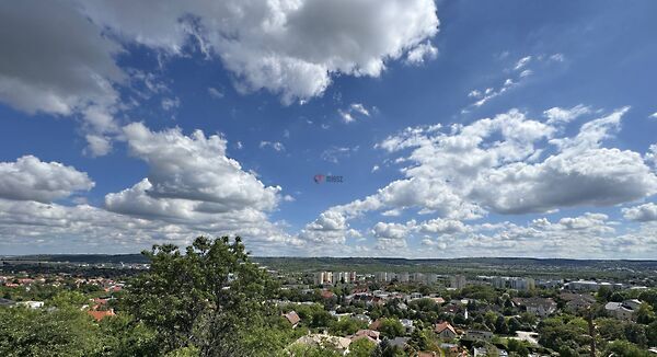 Eladó földterület Budaörs