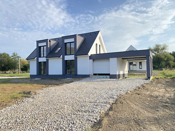 Eladó ház Vonyarcvashegy