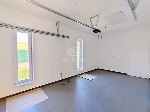 Eladó ház Mogyoród