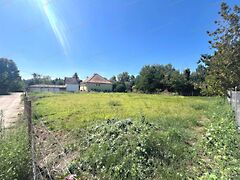 Eladó földterület Dömsöd