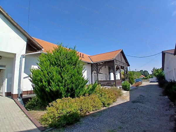 Eladó ház Tápiószele