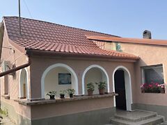 Eladó ház Nagyvenyim