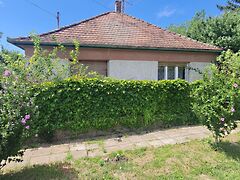 Eladó ház Dunaújváros, Újtelep