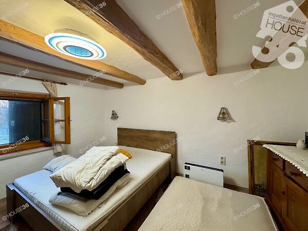 Eladó ház Bugacpusztaháza