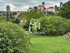 Eladó földterület Veszprém