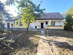 Eladó ház Dömsöd