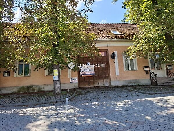 Eladó üzleti Dömös