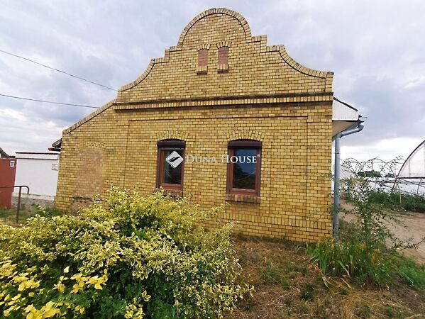 Eladó ház Orosháza