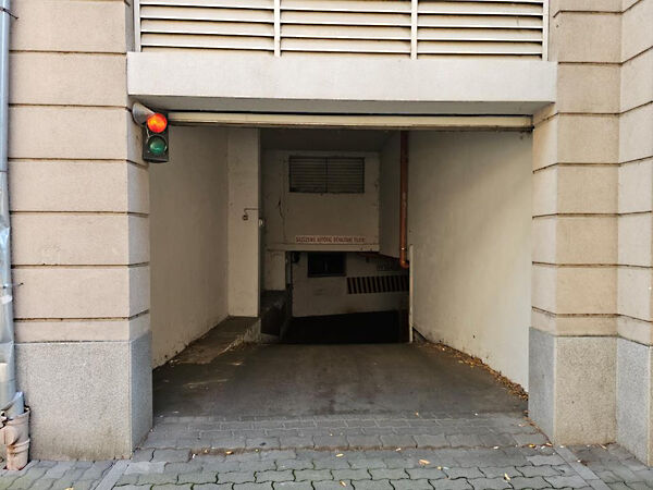Eladó garázs Kaposvár, Belváros