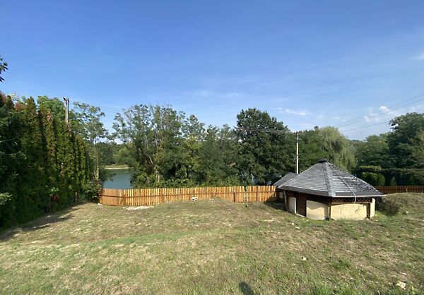 Eladó földterület Tatabánya