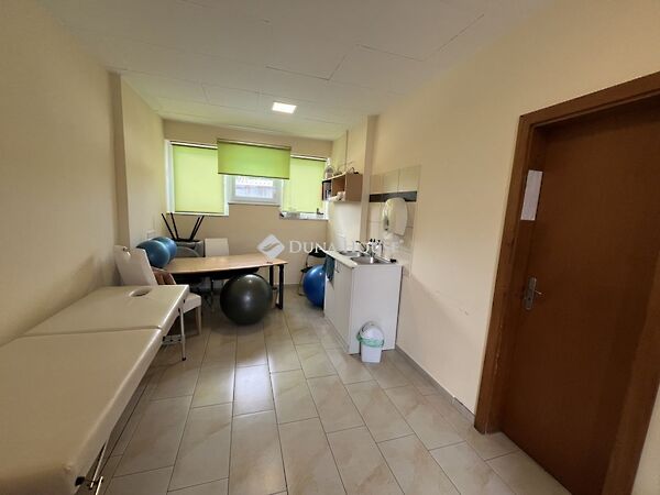 Eladó iroda Szombathely