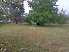 Eladó földterület Szentgál