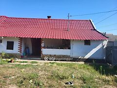 Eladó ház Jászfényszaru