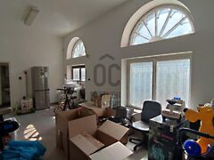 Eladó üzleti Székesfehérvár