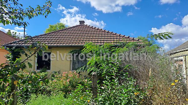 Eladó ház Dombrád