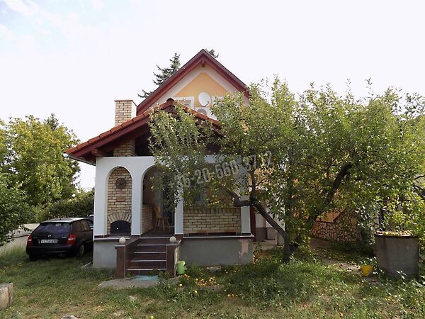 Eladó nyaraló Pápa