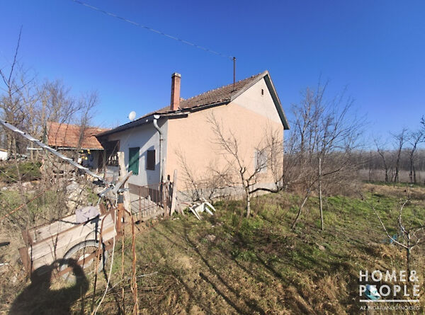 Eladó ház Ópusztaszer