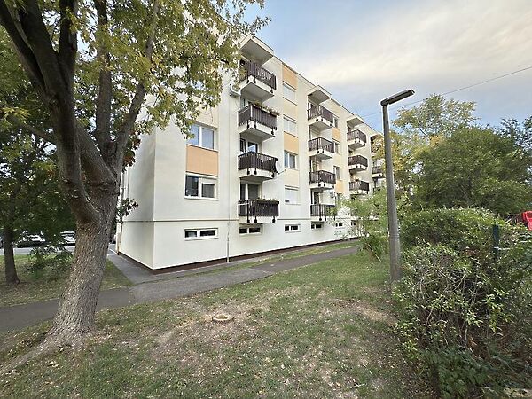 Eladó lakás Szentendre