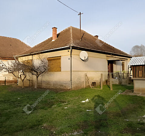 Eladó ház Szentmargitfalva