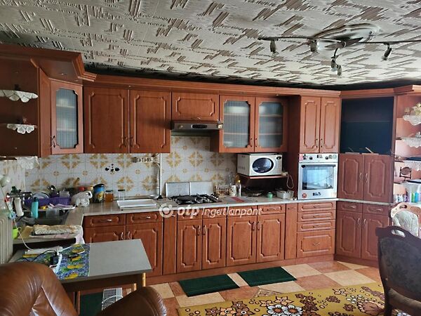 Eladó ház Pusztamonostor