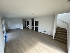 Eladó ház Budapest, III. kerület