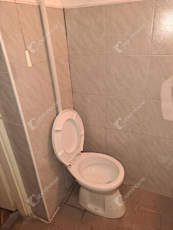 Eladó ipari Istvándi