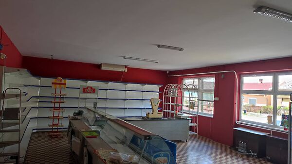 Eladó üzleti Szajla