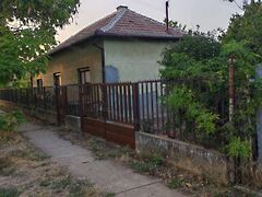 Eladó ház Kengyel