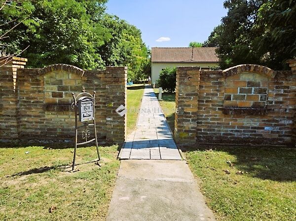 Eladó ház Ivándárda