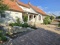 Eladó ház Kecskemét